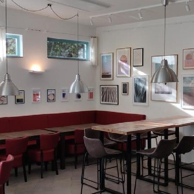 Vorraum 70 qm Bistroseite__7